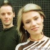 Bachelor Girl Lyrics