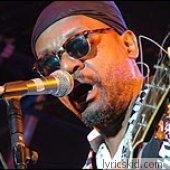 Basil Gabbidon Lyrics