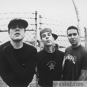 Blink-182 Lyrics