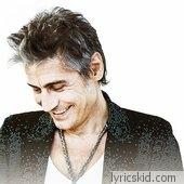 Ligabue Lyrics